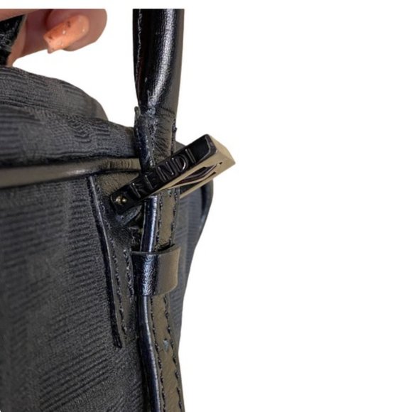 Fendi Zucca Bag - Picture 4 of 16
